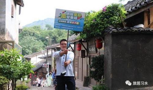 古镇吃瓜群众事件视频完整版,一场引发热议的网络围观风暴