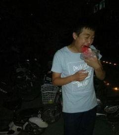 尖叫之夜吃瓜群众和三土